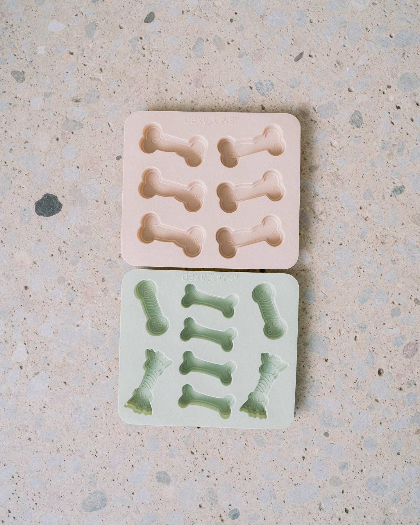 Ensemble de moules à friandises en silicone avec spatule