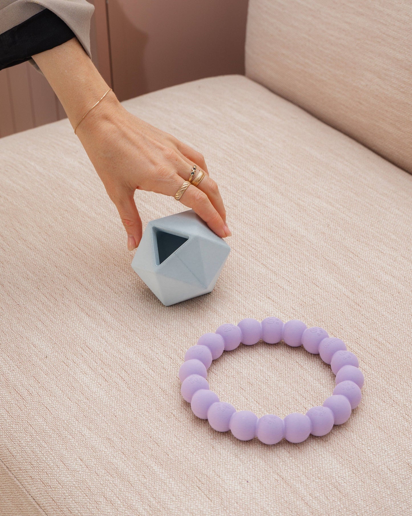 Ensemble de 2 jouets à mâcher ''anneau et kong géométrique'' | lilas et bleu