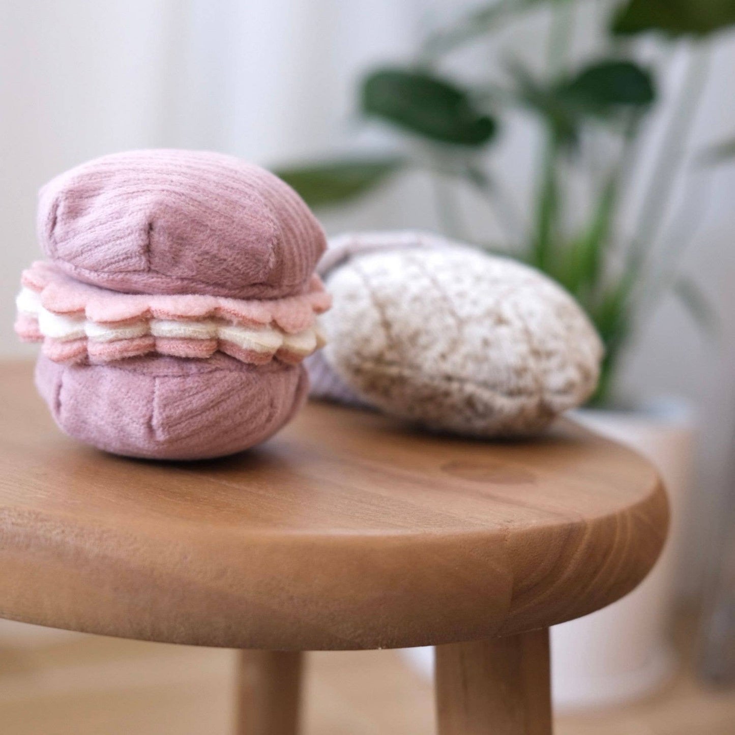 Lambwolf Collective | Madeleine + Macaron interactifs